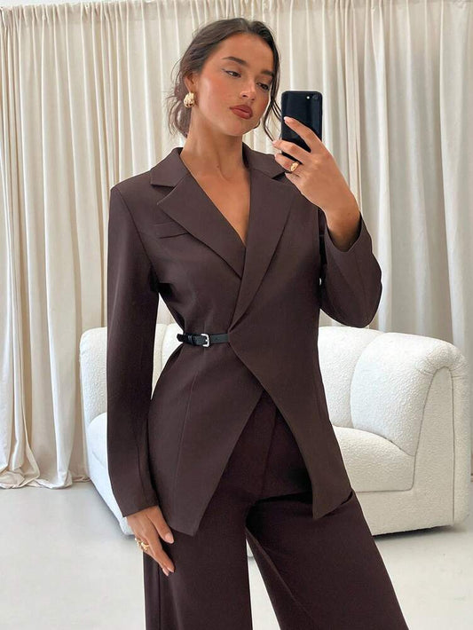 Elegant Brown Lapel Blazer for Women, Autumn/Winter Office Jacket with Commuter Style, Perfect for Business Casual or Daily Smart Looks